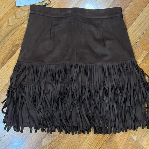 Dark brown suede fringe skirt - Picture 1 of 6